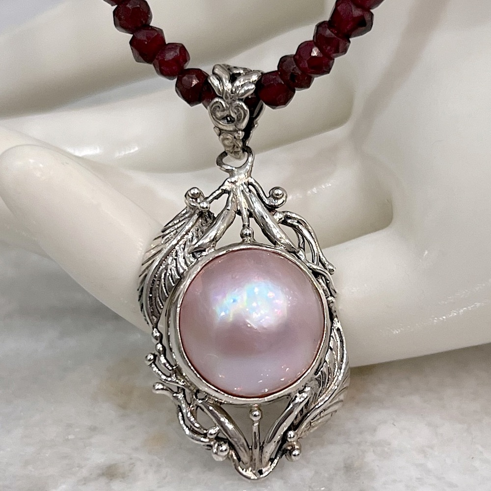 Mabe Pink Pearl Sterling Silver Openwork Leaf Pendant 20” Necklace